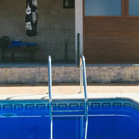 Charming With Shared Pool In Pontevedra *