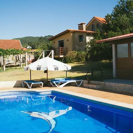 Charming With Shared Pool In Pontevedra * Redondela